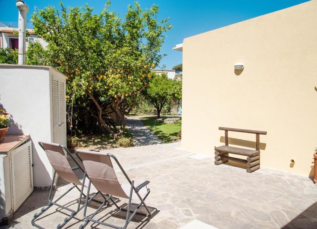Garden Apartments Ischia Bilocale Super Centrale Forio  Bagian luar foto