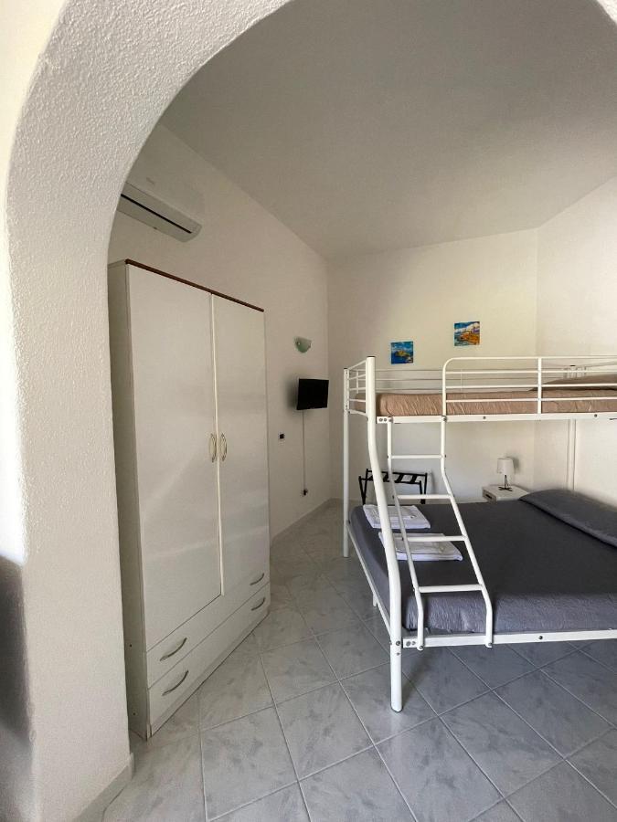 Garden Apartments Ischia Bilocale Super Centrale Forio  Bagian luar foto